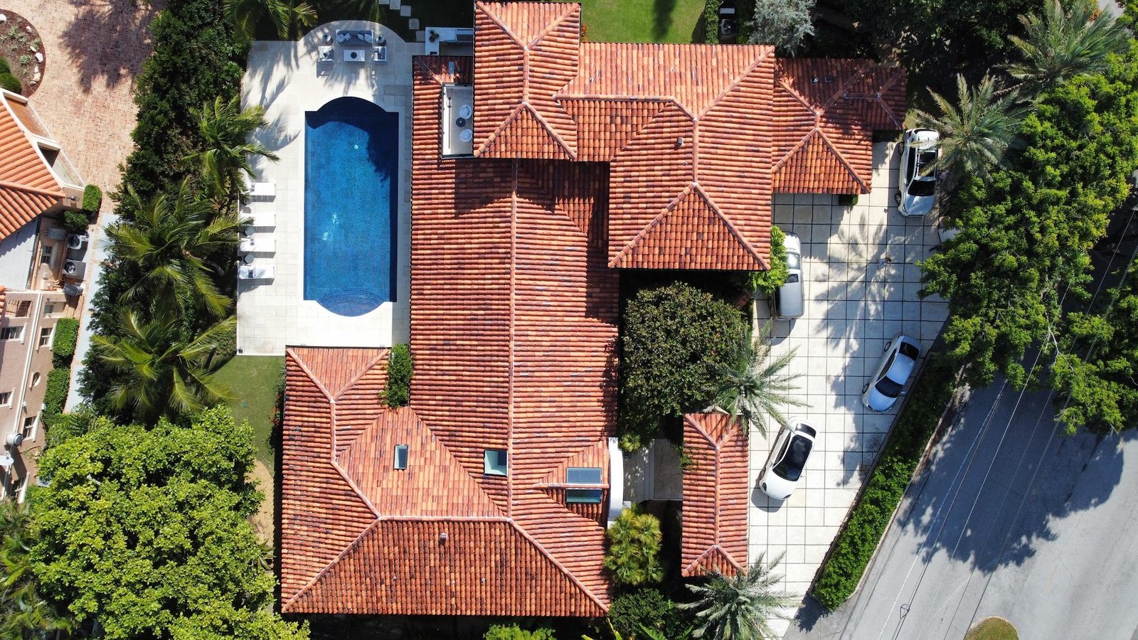 Aerial view of a Florida tile roof